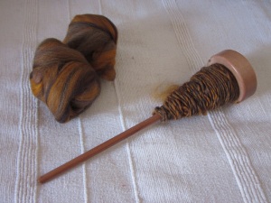 Ashford Drop Spindle and HilltopCloud pin-drafted roving